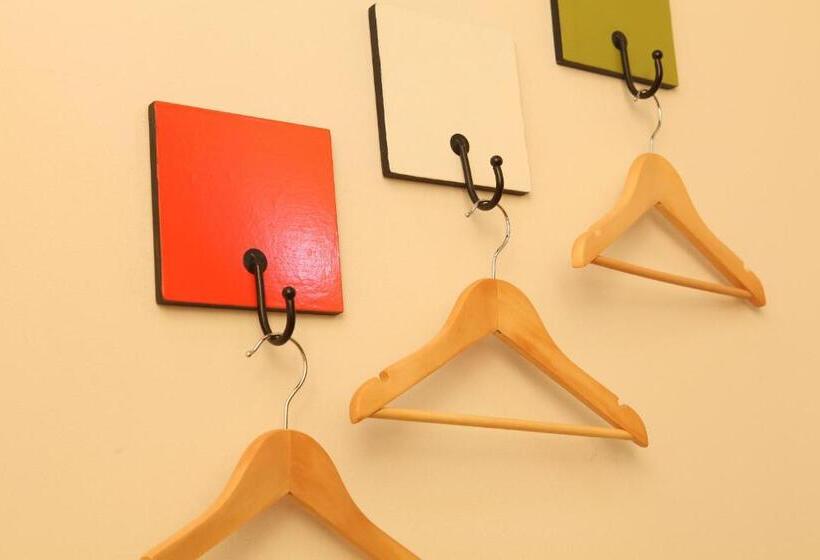 スタンダード４人部屋, B&b Villa Emma