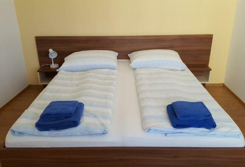 スタンダードルーム, Pension Haus Nova