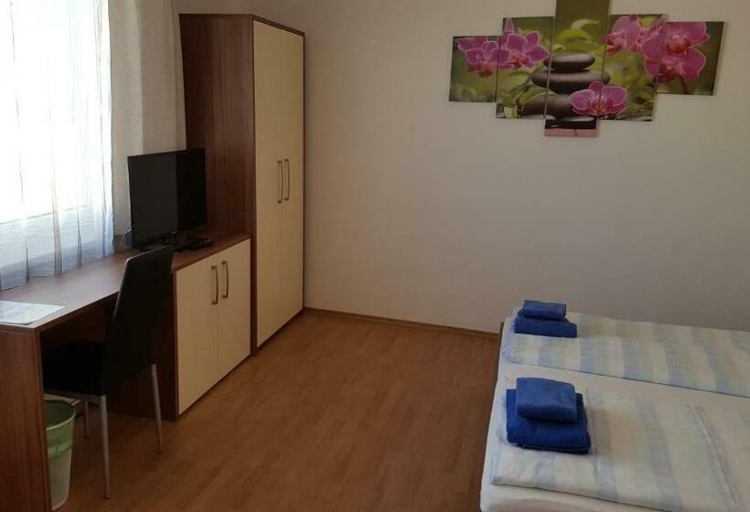 غرفة قياسية, Pension Haus Nova