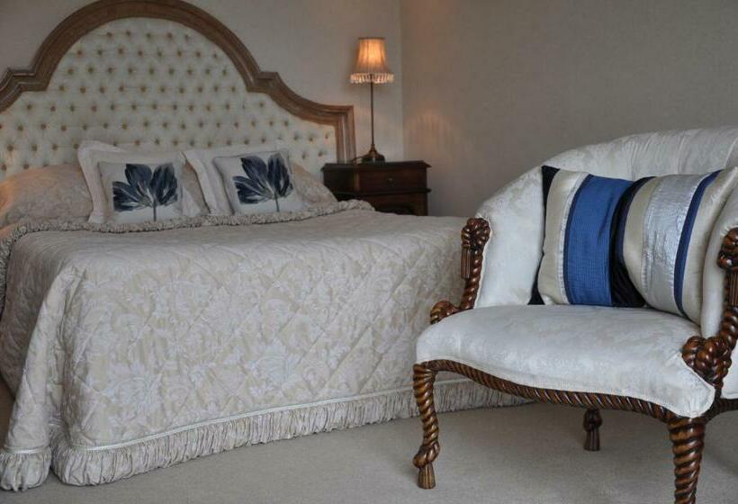 חדר סטנדרט נוף לים עם מרפסת, Shearwater Country House Accommodation