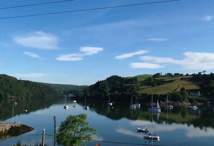 חדר סטנדרט נוף לים עם מרפסת, Shearwater Country House Accommodation