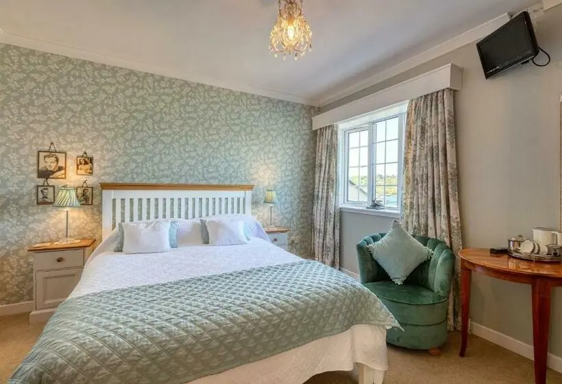 キングサイズベッドのスタンダードルーム, Shearwater Country House Accommodation