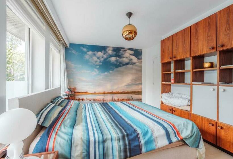 スタンダードルーム, Villa De Keyser