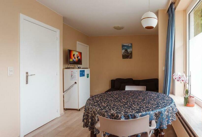 スタンダードルーム, Villa De Keyser