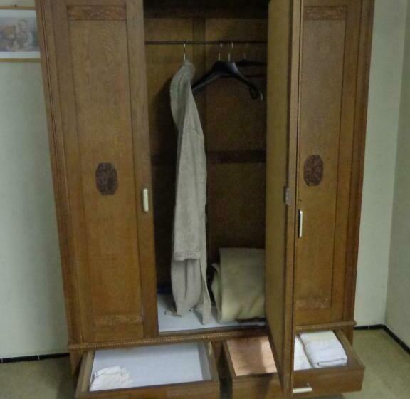 スタンダードルーム, Villa De Keyser