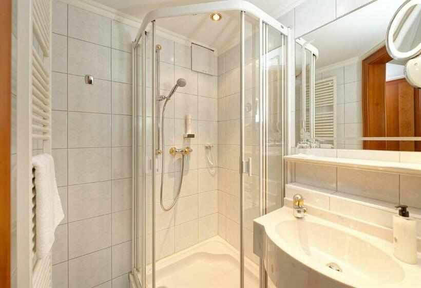 غرفة قياسية فردية, Edelweiss