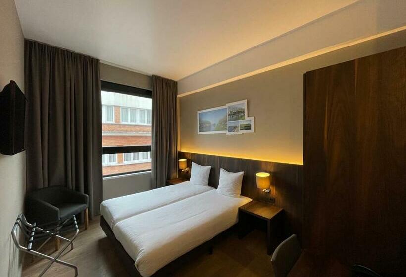 חדר סטנדרט, Elisabeth