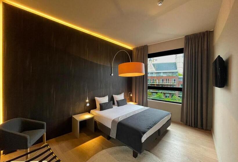 סוויטה, Elisabeth