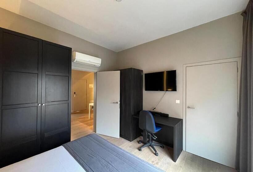 חדר סטודיו סטנדרד, Elisabeth