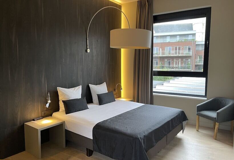 Suite, Elisabeth
