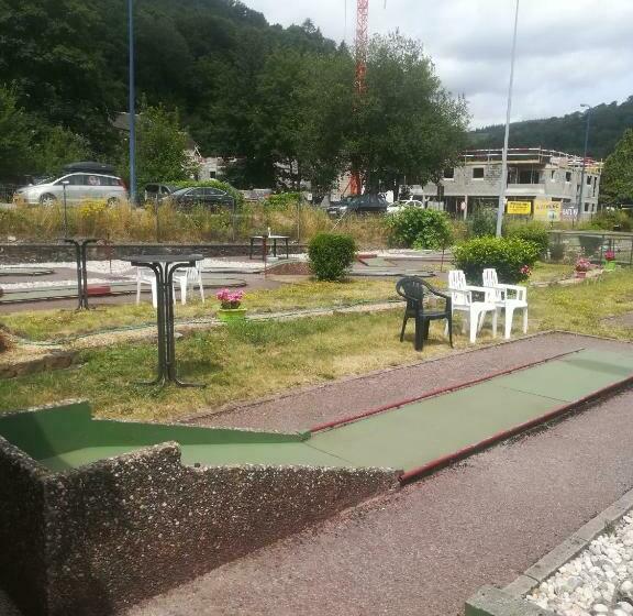 Номер Стандарт, Le Liège