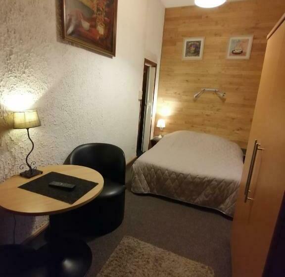 Номер Стандарт, Le Liège