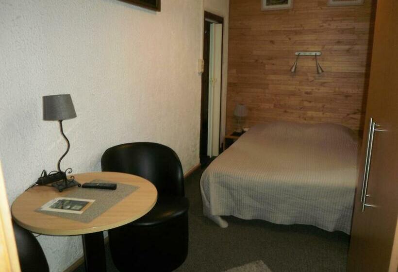 Номер Economy, Le Liège