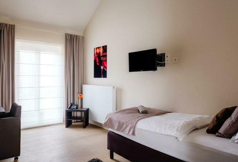 标准单人间, L'o De Vie