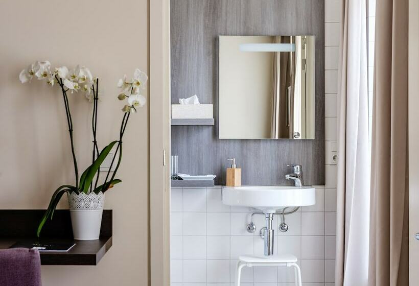 标准间, L'o De Vie