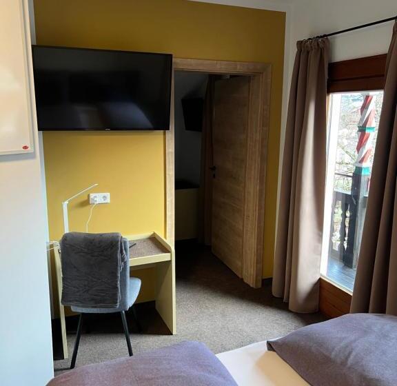 패밀리 룸, Weisses Rössl Am See