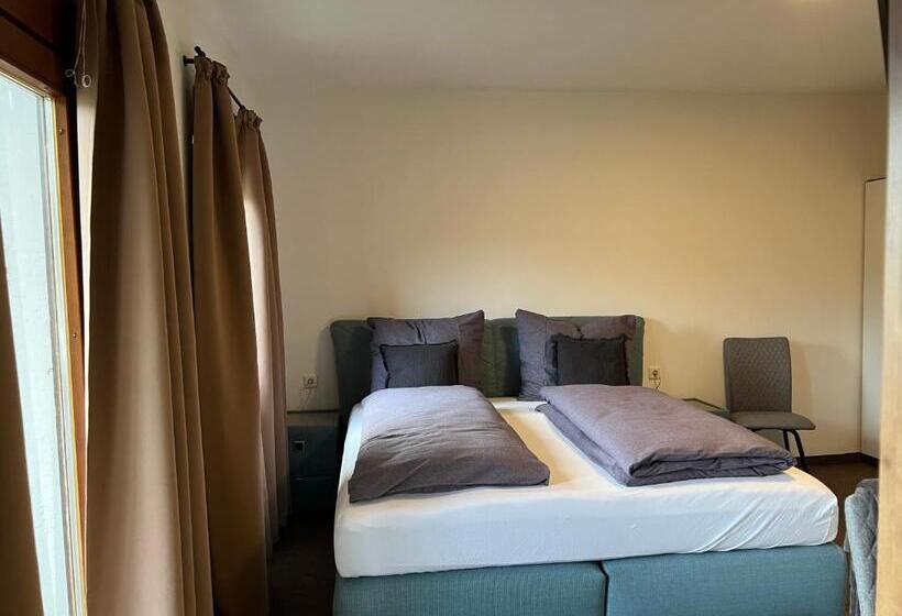 패밀리 룸, Weisses Rössl Am See