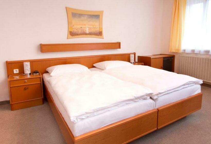 标准间, Zur Sonne