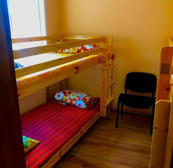 اتاق کلاسیک چهارنفره, Balticapart Riga