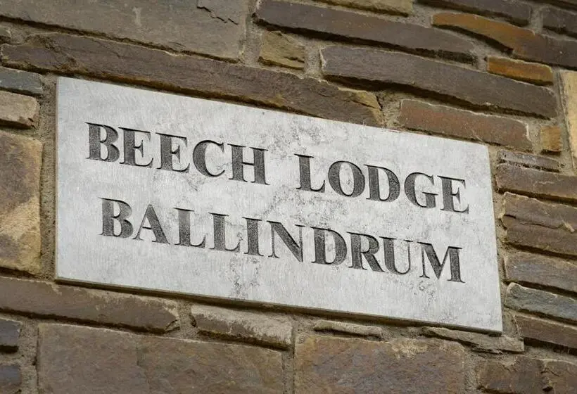 Talo 2 Makuuhuonetta, Ballindrum Farm B&b