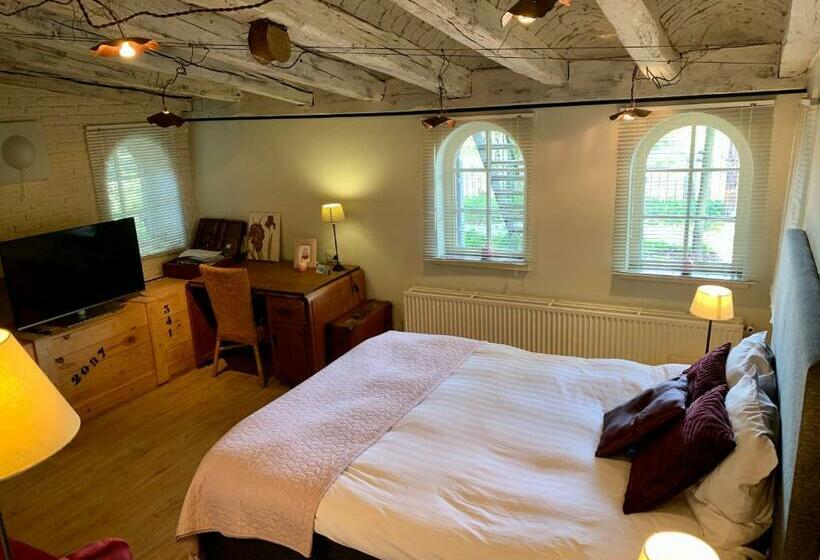 غرفة ديلوكس, B&b De Joker