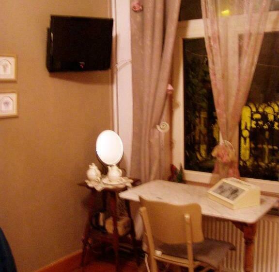 Номер Стандарт, B&b Le Bonimenteur