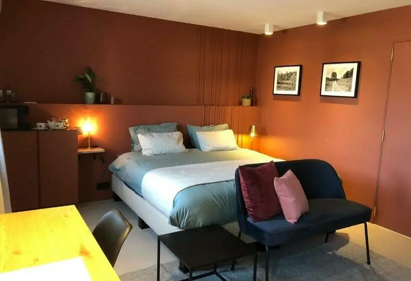 スタンダードルーム, B&b Maris Logies