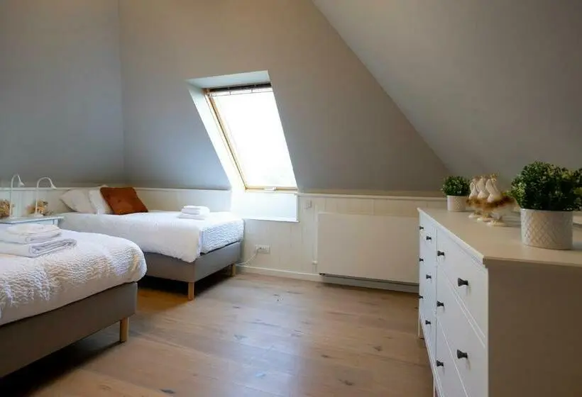 Deluxe-huone, Enjoytoday Vakantiewoning 45