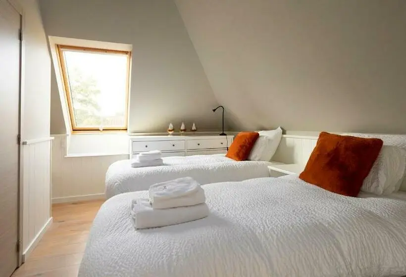 Deluxe-huone, Enjoytoday Vakantiewoning 45