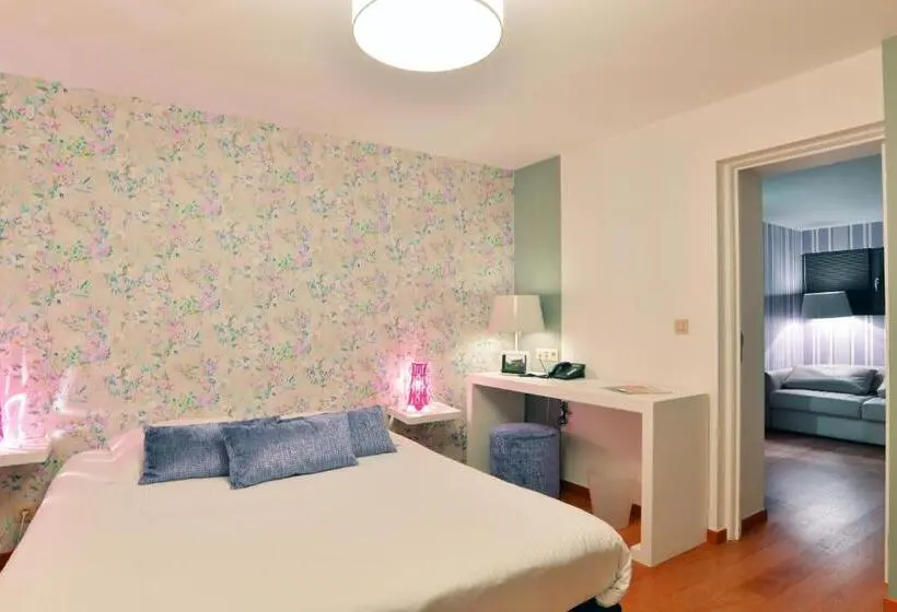 Suite with Terrace, Durbuy ô Restaurant Hotel Recharge Electric Car