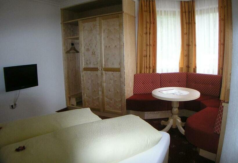 اتاق خانوادگی, Garni Weidacherhof