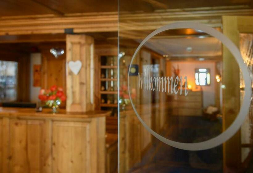 Номер Стандарт, Alpenrose