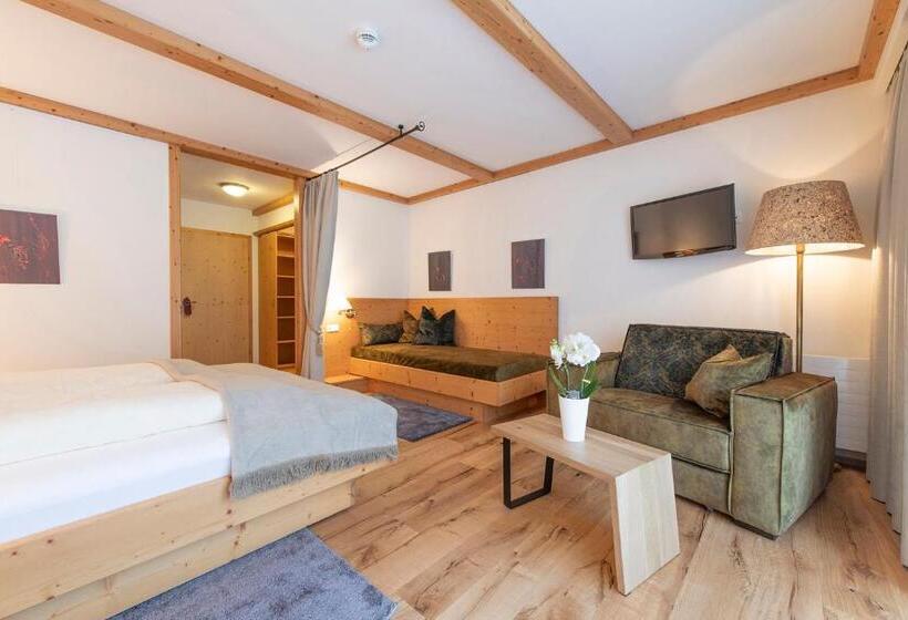 Номер Стандарт с Балконом, Alpenrose