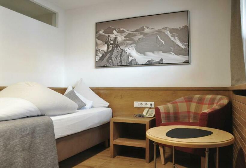 エコノミーシングルルーム, Brugger