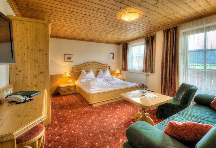 חדר סטנדרט עם מרפסת, Häuserl Im Wald