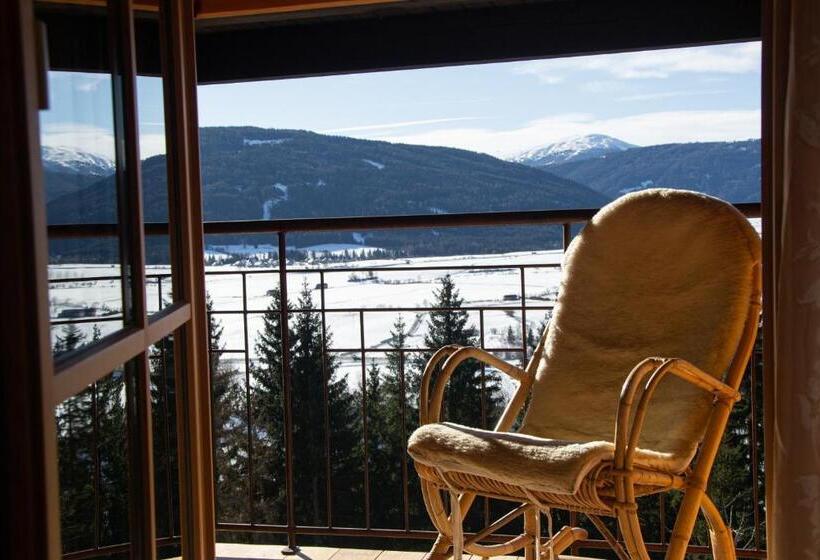 סוויטת ג'וניור עם מרפסת, Häuserl Im Wald