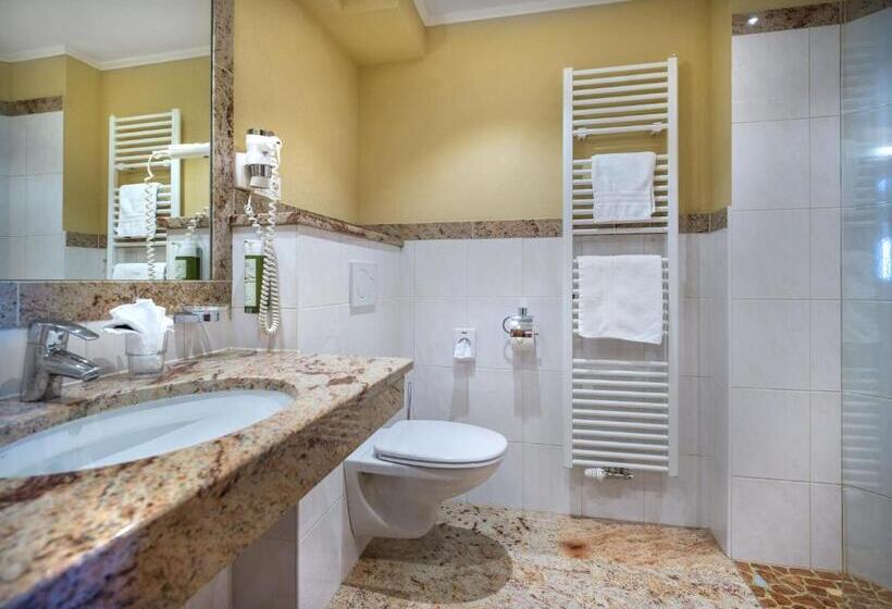 חדר סטנדרט עם מרפסת, Häuserl Im Wald