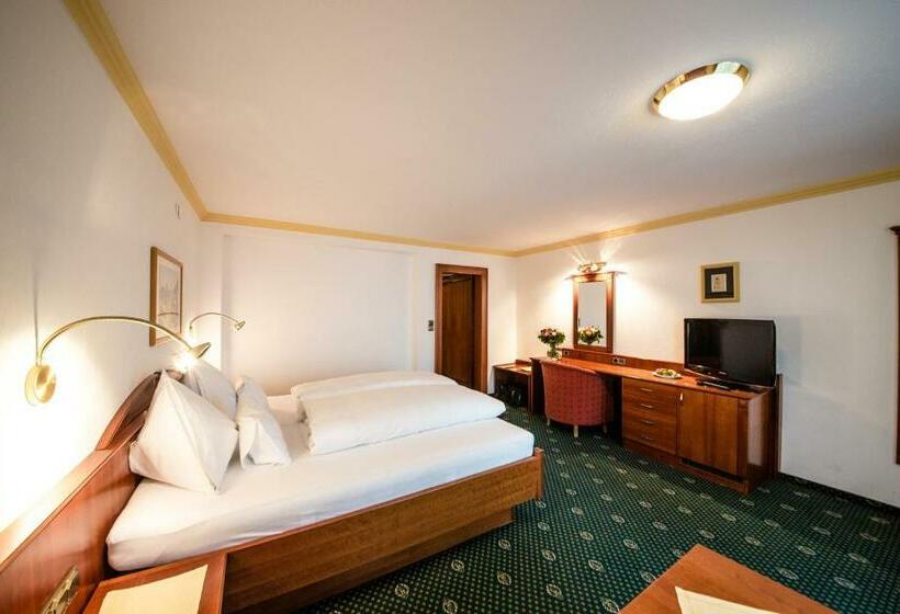 スタンダードルーム, Kristall