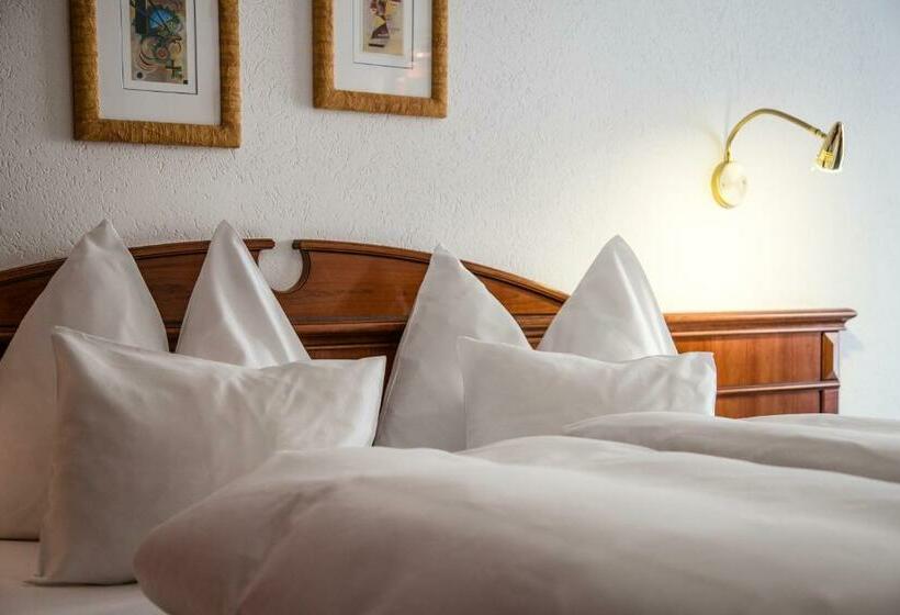 スタンダードルーム, Kristall