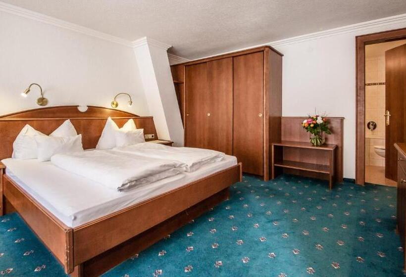 スタンダードルーム, Kristall