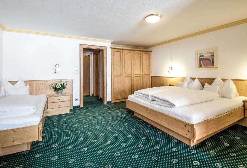 スイート(家族用), Kristall