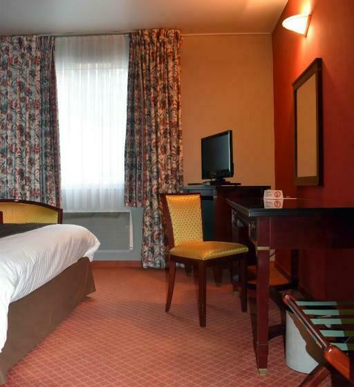 غرفة قياسية, Le Pole Europeen