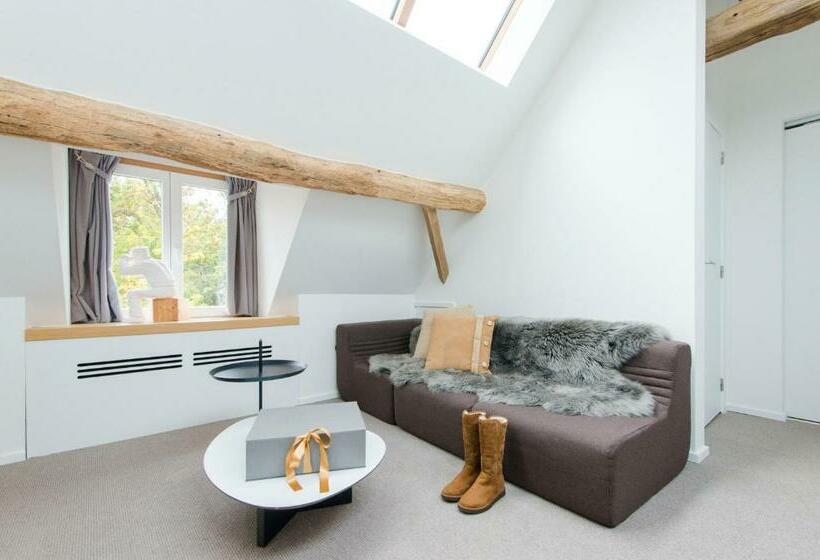 스위트, Ne5t Hotel & Spa