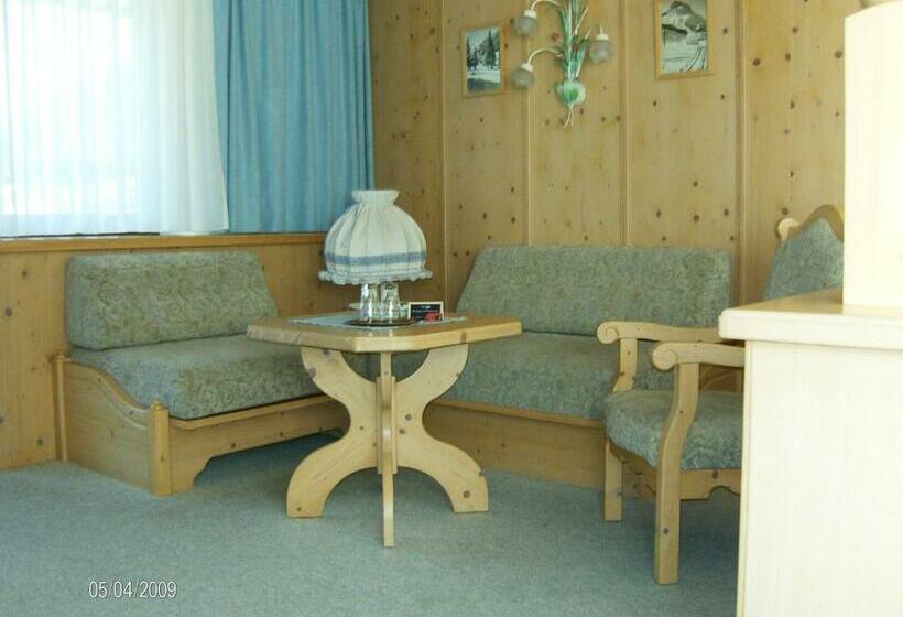 اتاق استاندارد یک نفره, Omesberg