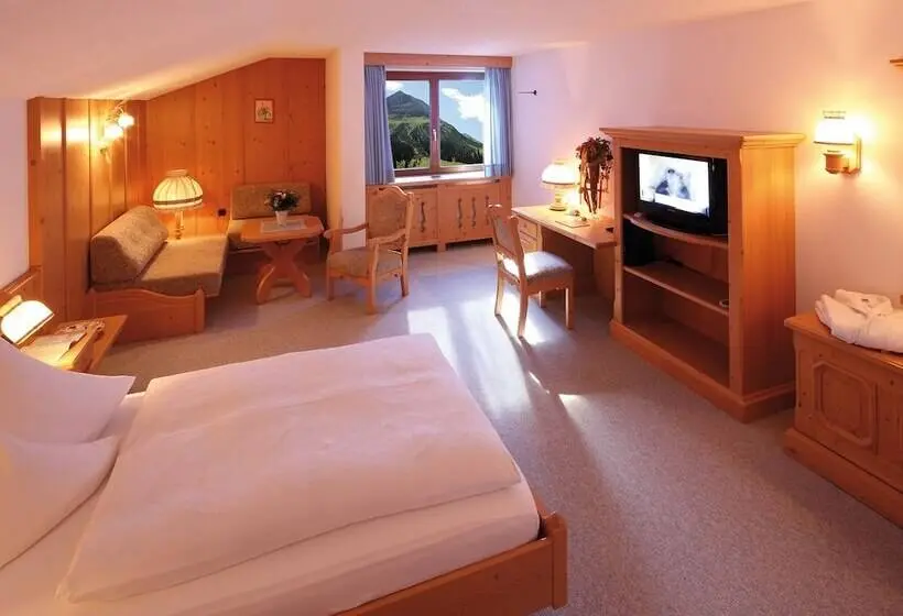 اتاق استاندارد یک نفره, Omesberg