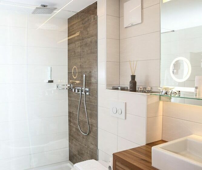 Номер Комфорт, Post Kappl