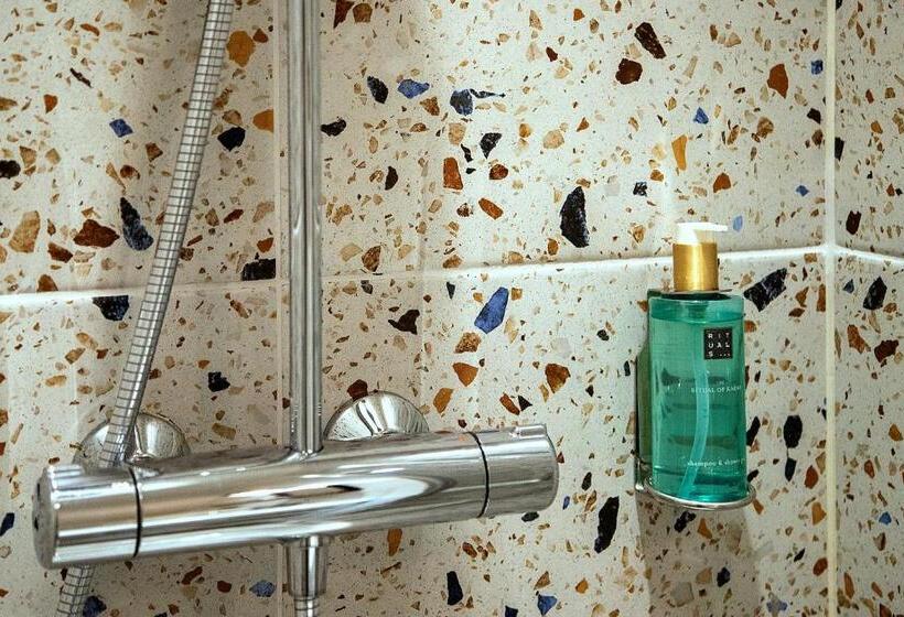 单人基本间, Boutique Hotel Shamon