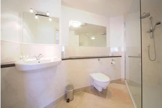 Номер Superior, The Waterfront