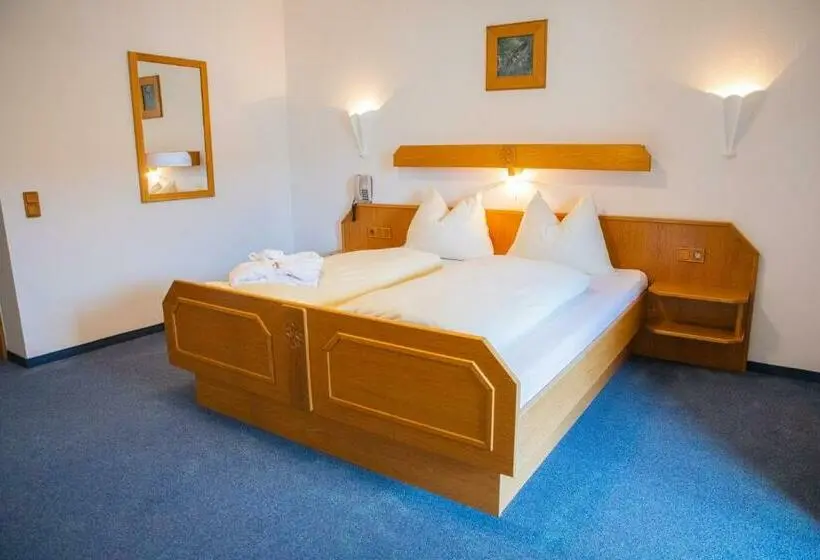 バルコニー付きスタンダードルーム, Landhotel Haagerhof