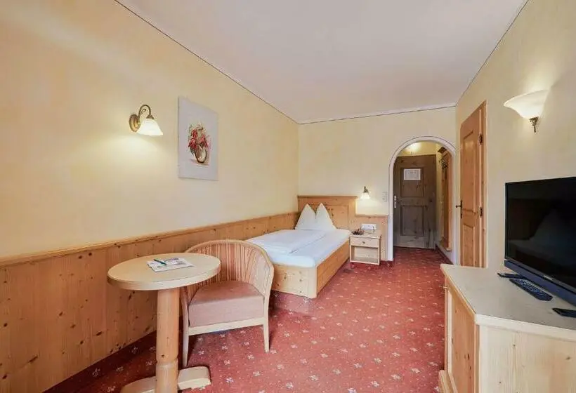 Standard Yhden Hengen Huone, Gasthaus Hotel Oberwirt